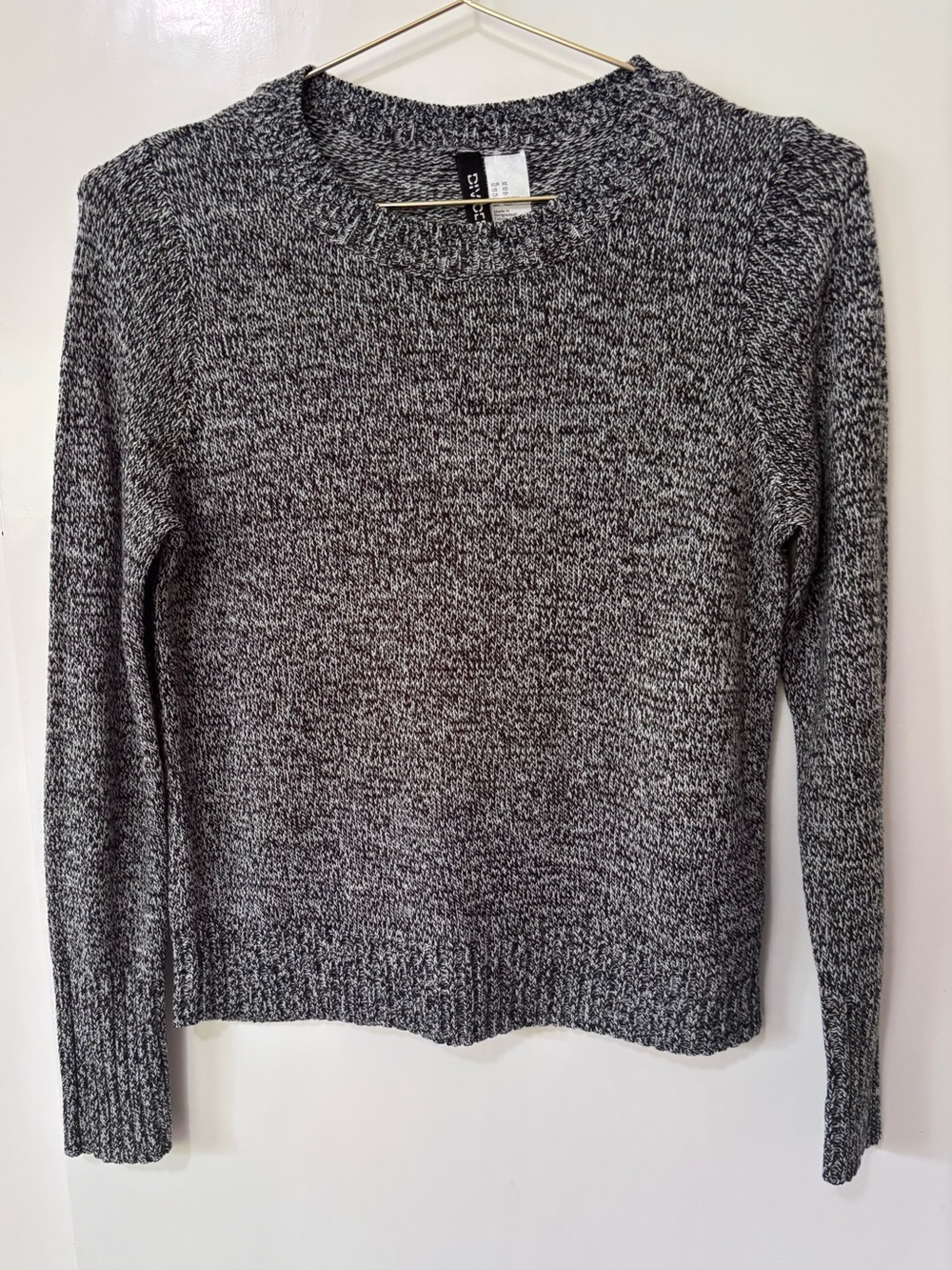 H&M| DIVIDED| Marled Black & White Crewneck Casual Comfy Sweater Sz XS